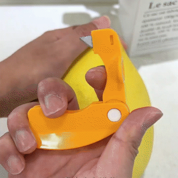 FOLDING MULTIFUNCTIONAL PEELER (BUY 1 GET 1 FREE)